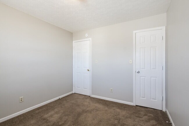 Building Photo - 5217 W Hidden Ridge Ct
