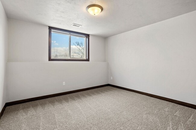 Building Photo - 4826 N Marlo Wy
