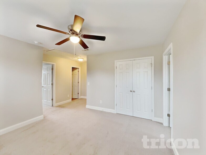 Building Photo - 1363 Coates Ln