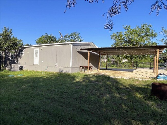 Building Photo - 286 Wilson Rd