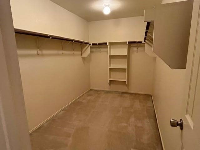 Building Photo - 1433 Waterford Dr