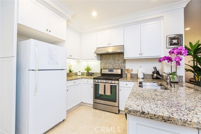Building Photo - 137 Kempton