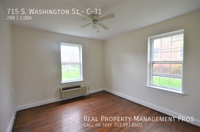 Building Photo - Old Town Alexandria 2 Bedroom