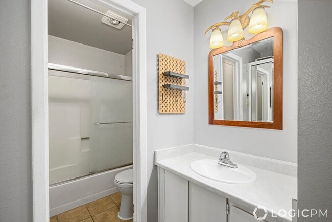 Building Photo - Cozy Condo in Park City!