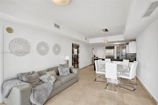 Building Photo - 18201 Collins Ave