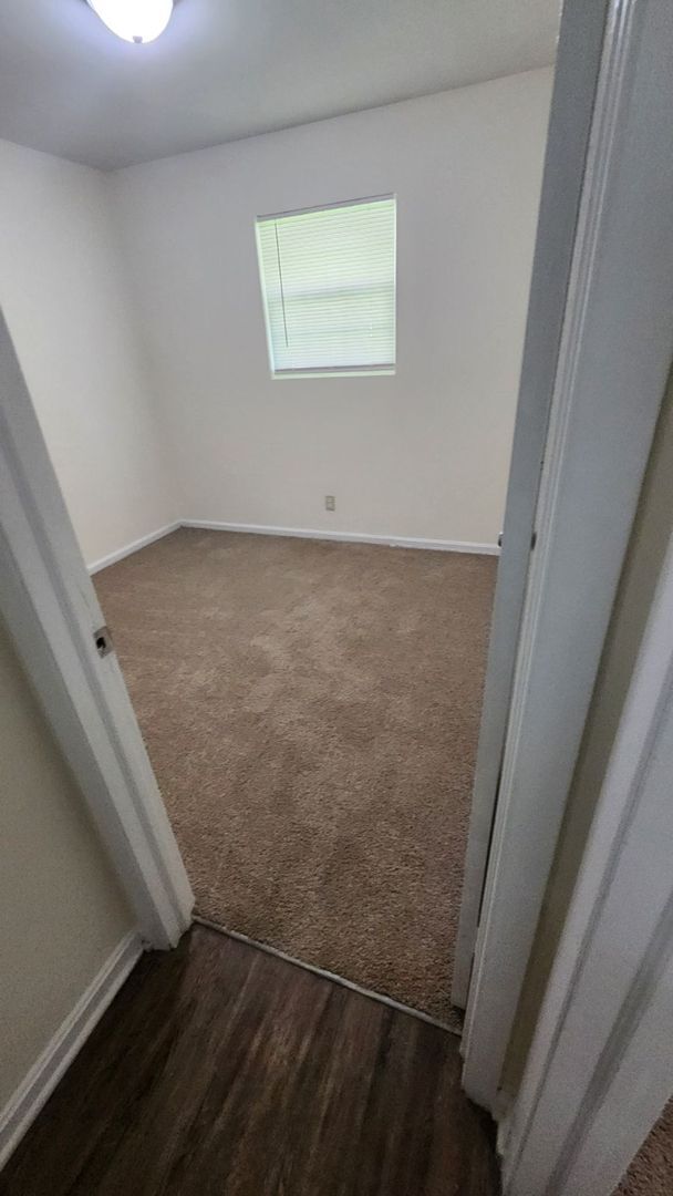 Building Photo - Brick Ranch House Near Downtown Augusta, GA!