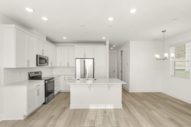 Building Photo - 320 Lynwood Station Blvd