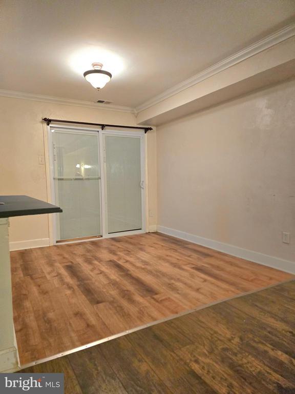 Building Photo - 1136 Fox Run