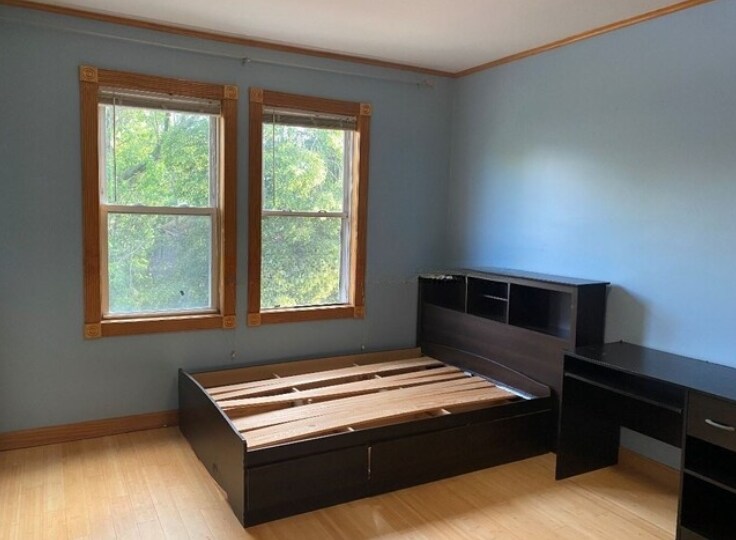 Building Photo - 52 Sacramento St