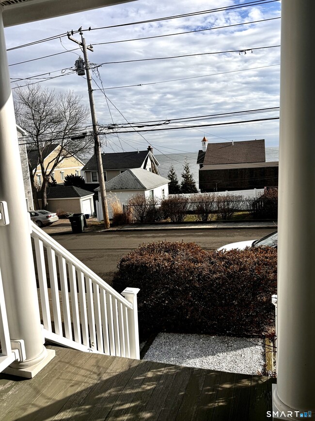 Building Photo - 22 Hillside Ave