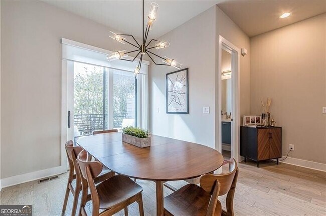 Building Photo - 699 Vidalia Ln