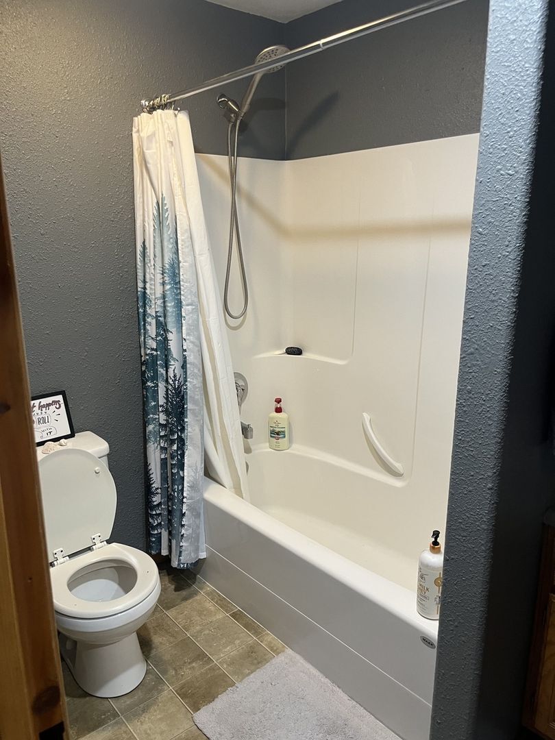 Building Photo - 1766 Buckrake Ave