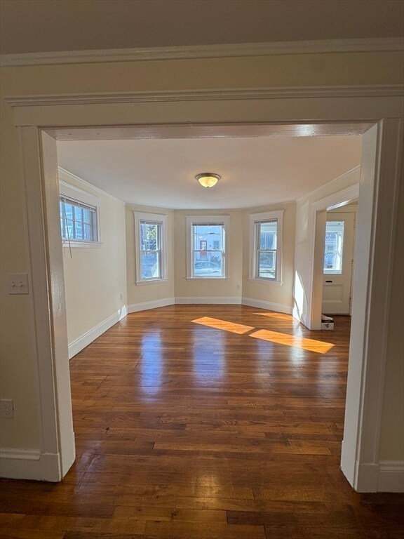 Building Photo - 10 Fawndale Rd