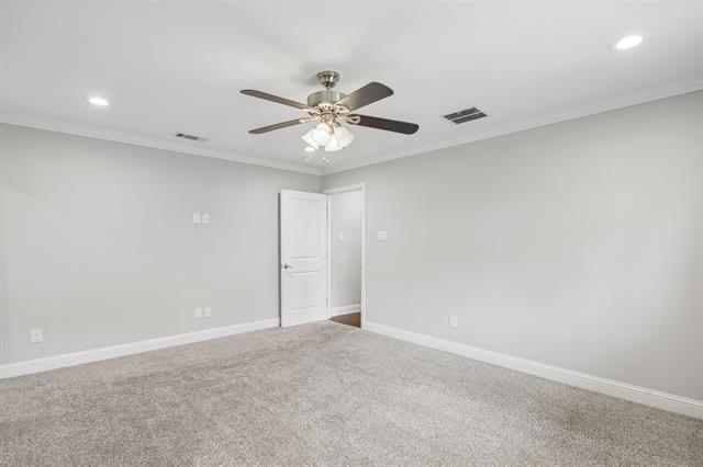 Building Photo - 10215 Dale Crest Dr