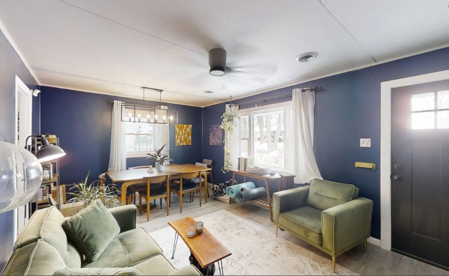 living space 2 - 1101 S Cottage Grove Ave