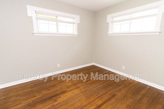 Building Photo - 2418 Hickory Valley Rd