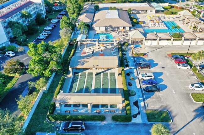 Building Photo - 1604 Abaco Dr