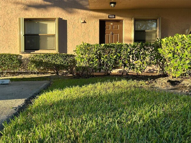 Building Photo - 10325 NW 11th St