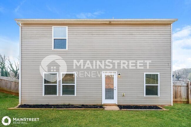 Building Photo - 3015 Bittersweet Rd NW