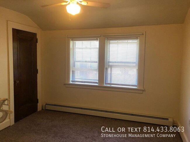 Building Photo - Nice 2 bedroom in a great location!