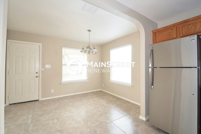 Building Photo - 3911 Blue Oak Pass