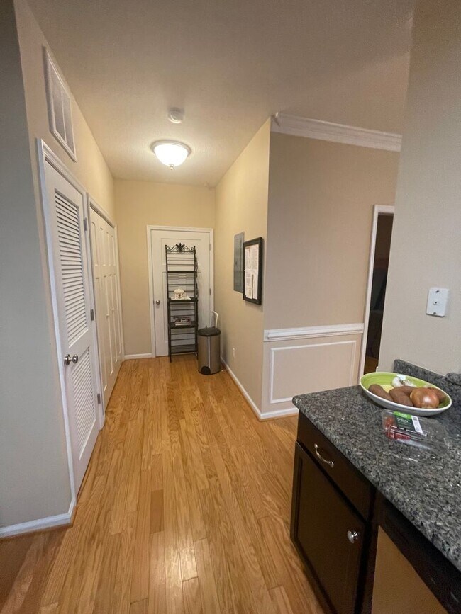 Building Photo - Pointe East at Harbor Walk Ocean View Condo