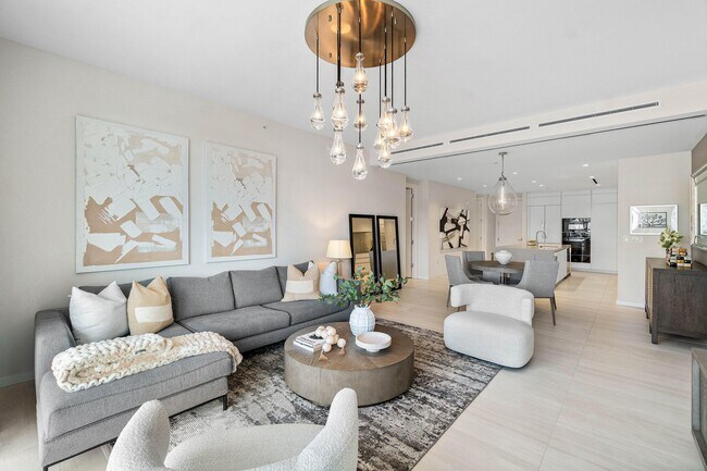 Building Photo - 200 SE Mizner Blvd