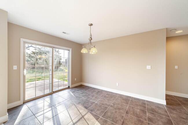 Building Photo - 5604 Hodgsdon Mill Dr