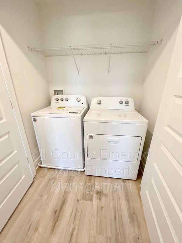 Building Photo - 10 Redbird Lp