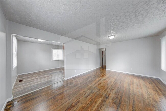 Building Photo - 4101 Tincher Rd