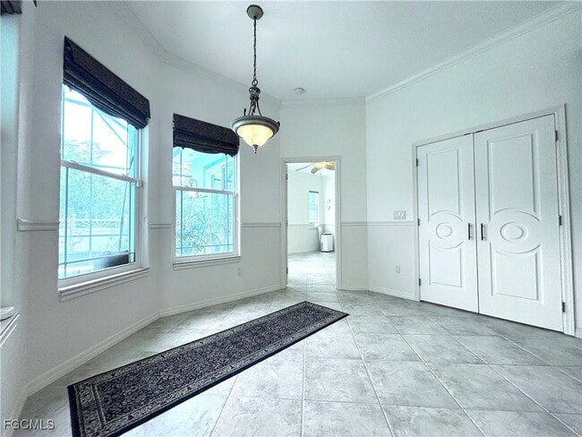 Building Photo - 14791 Royal Oak Ct