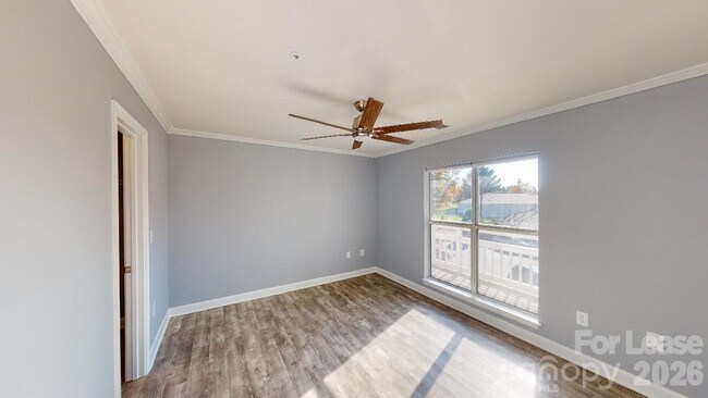 Building Photo - 1105 Torrence Cir