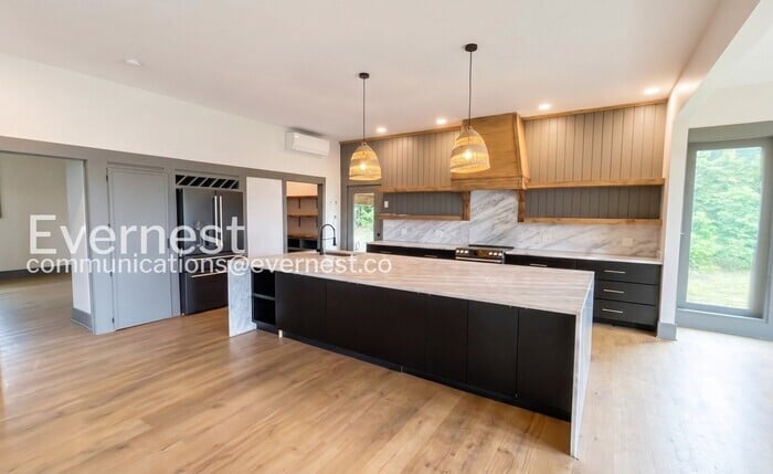 Building Photo - 840 Piney Rdg Trl