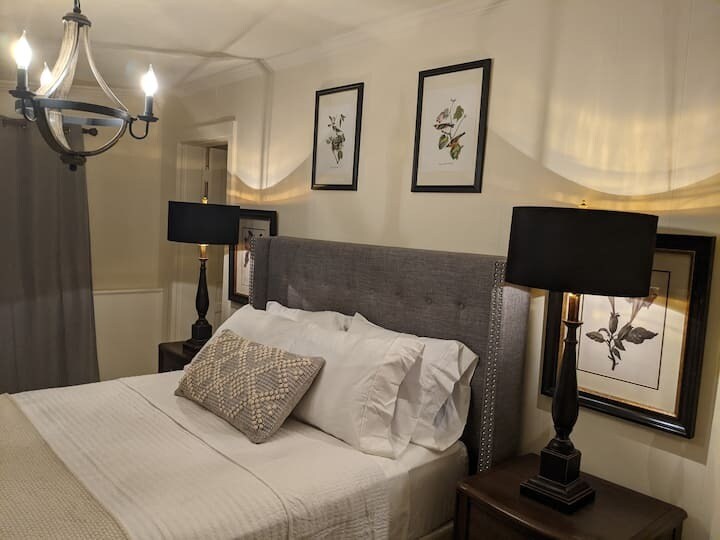 Building Photo - 606 E Minnesota Ave