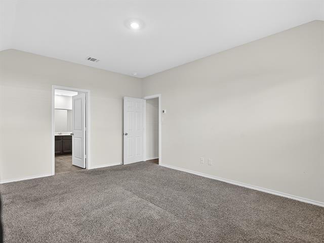 Building Photo - 3325 Stanley St