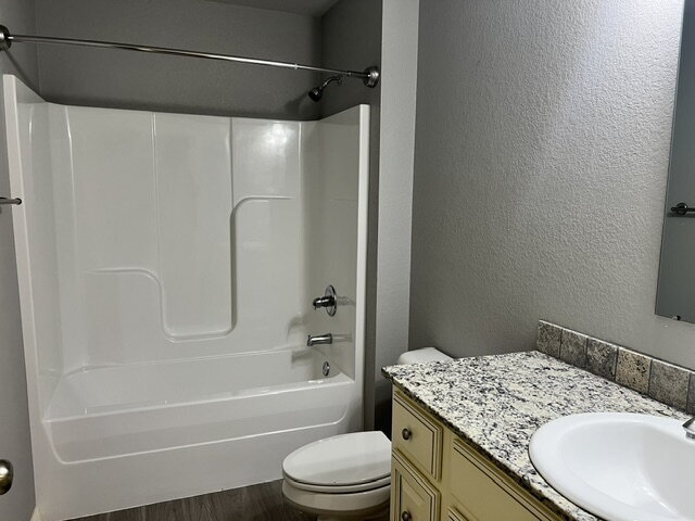 Building Photo - Beautiful 3 Bedroom, 2 Bath Duplex for Lease in Barling!