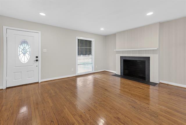 Building Photo - 3021 Ryan Pl Dr