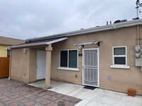 Building Photo - Brand new 1 bedroom 1 bath duplex in San D...