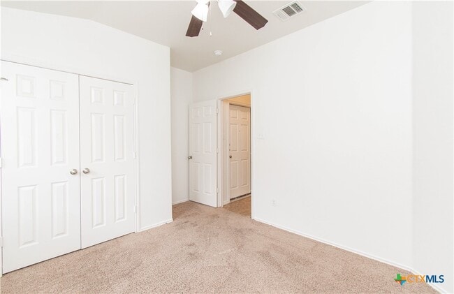 Building Photo - 7003 Osbaldo Dr