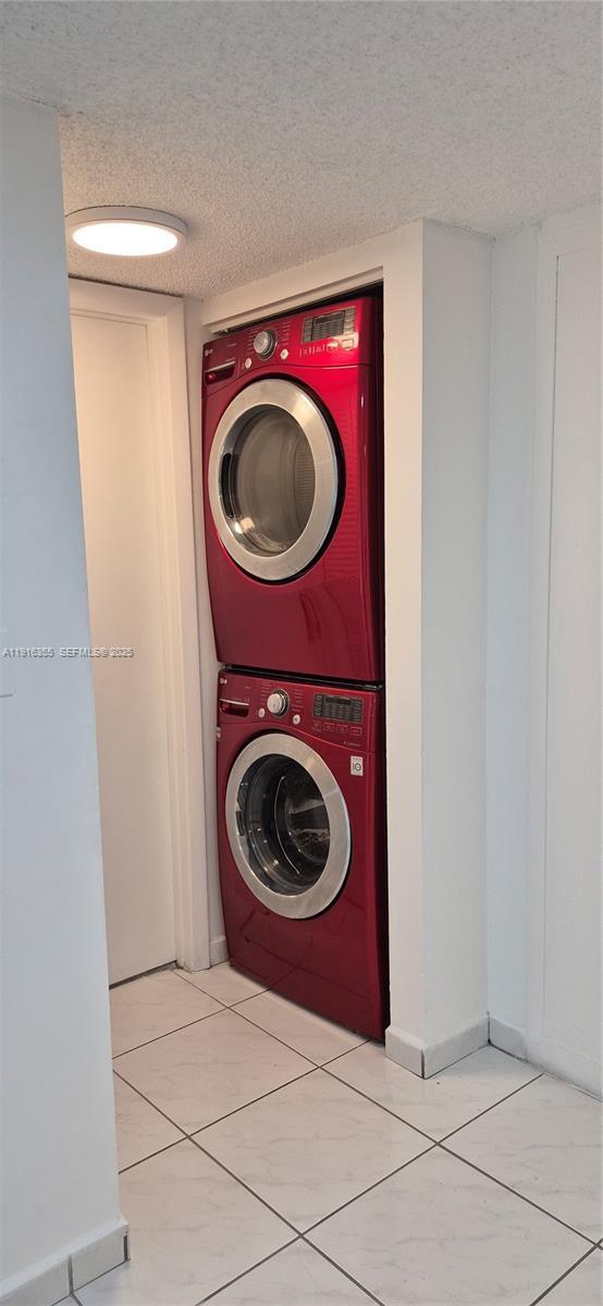 Building Photo - 2075 SW 122nd Ave