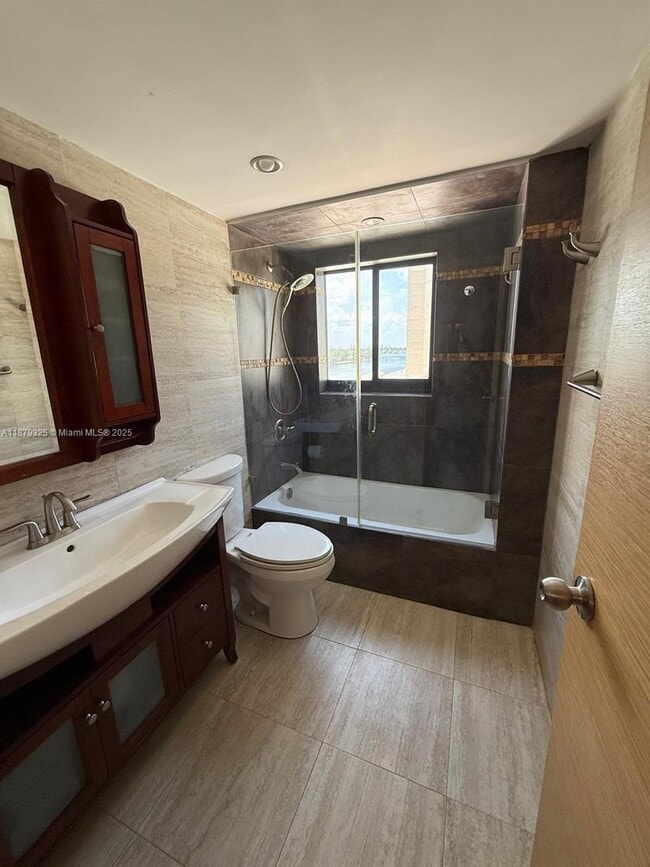 Building Photo - 1500 S Ocean Dr