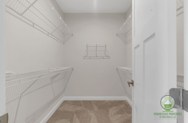 Building Photo - 113 Eagle Wood Dr