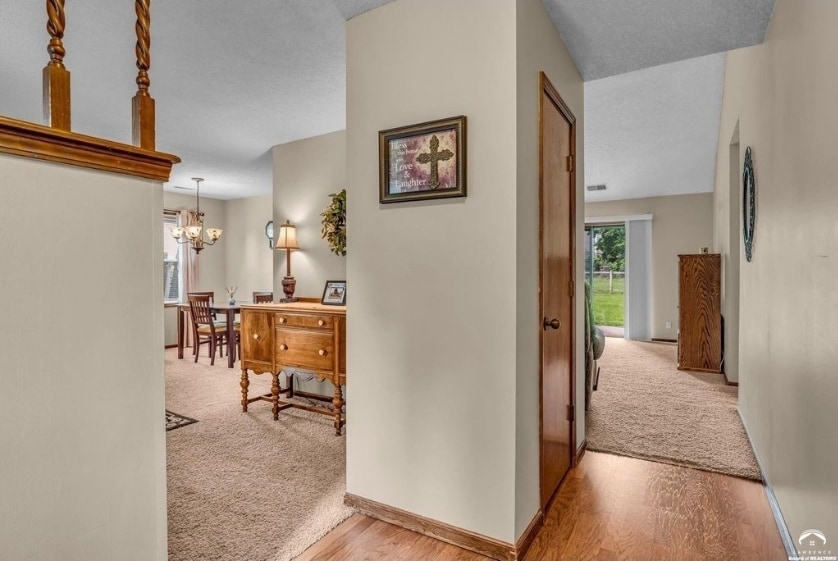 Building Photo - 3612 Parkview Ct