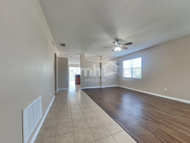 Building Photo - 24600 Victoria Wood Ct