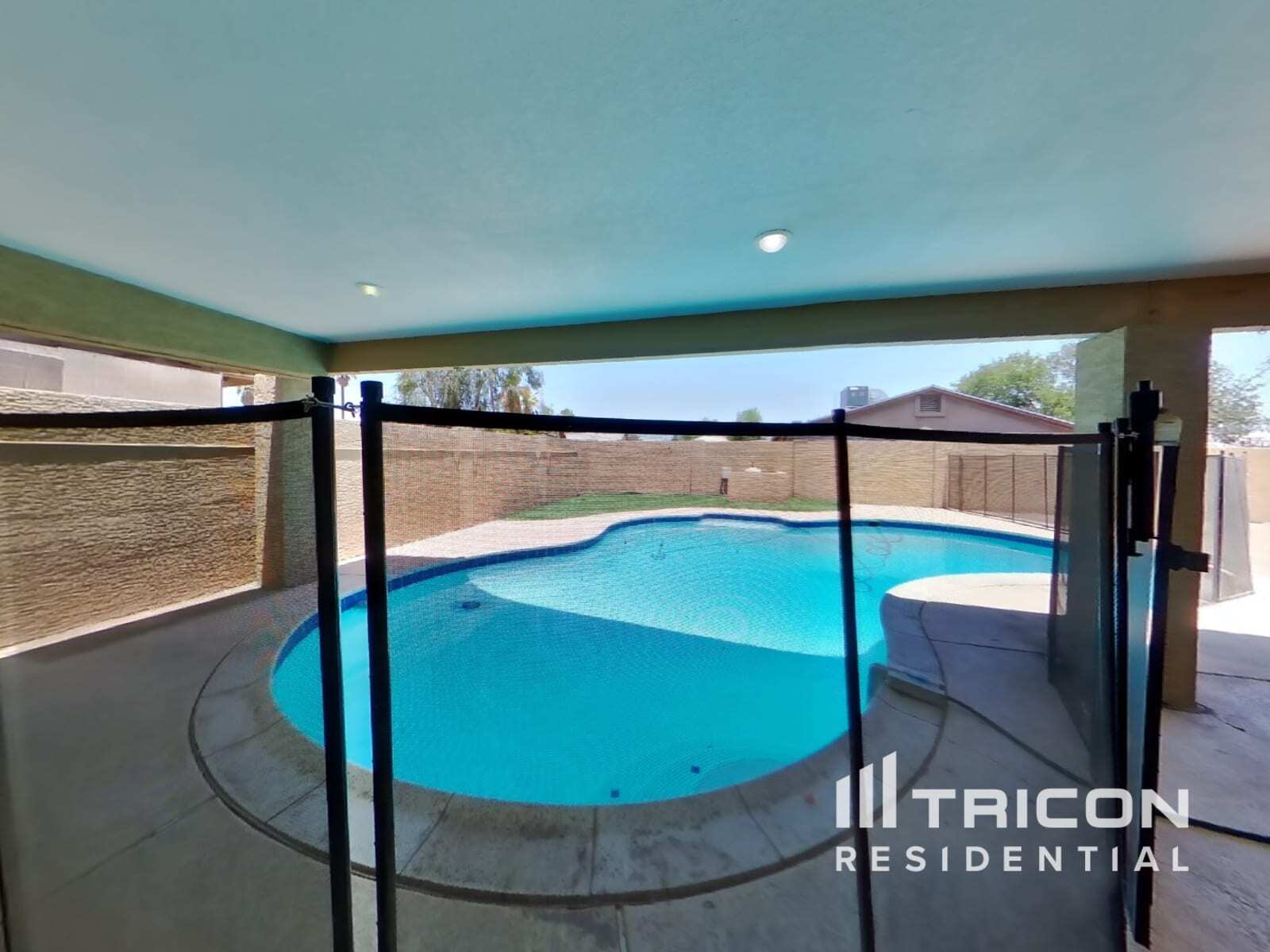 Building Photo - 7302 W Heatherbrae Dr