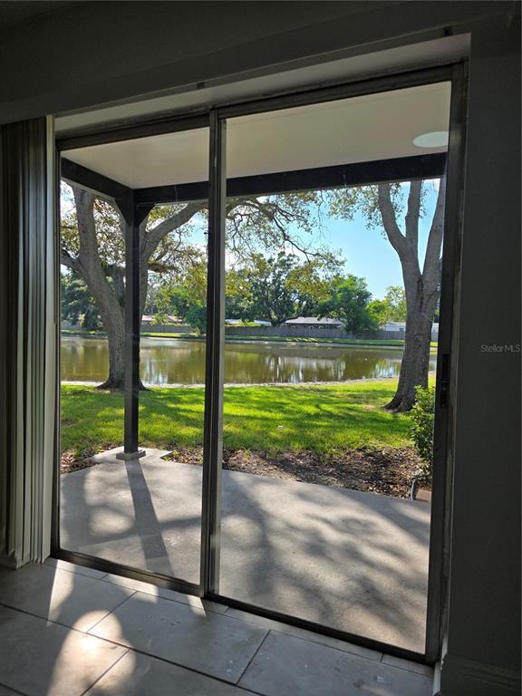 Building Photo - 3821 N Oak Dr