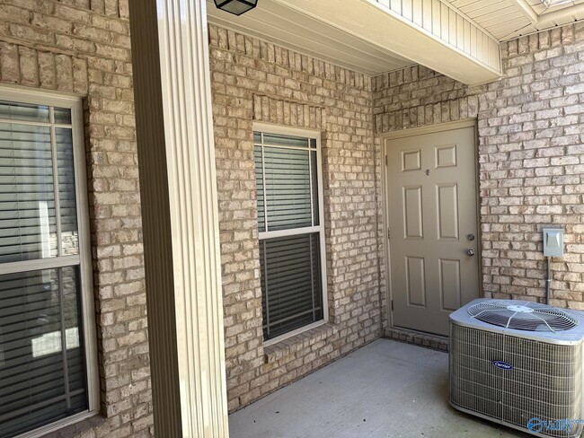 Building Photo - 44 Cypress Point Dr