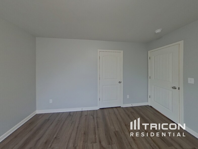 Building Photo - 7064 Demeter Dr