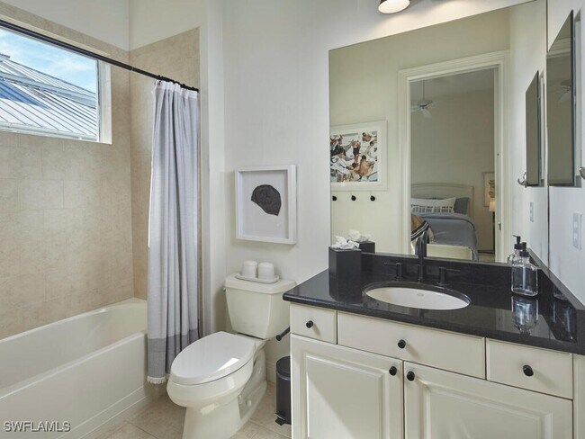 Building Photo - 4419 Crayton Rd