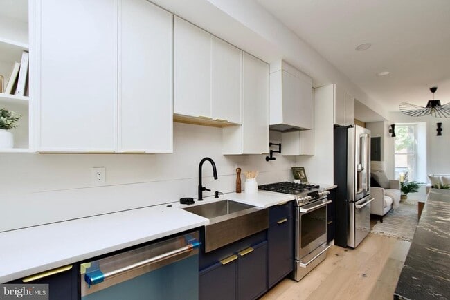 Building Photo - 1623 Marion St NW